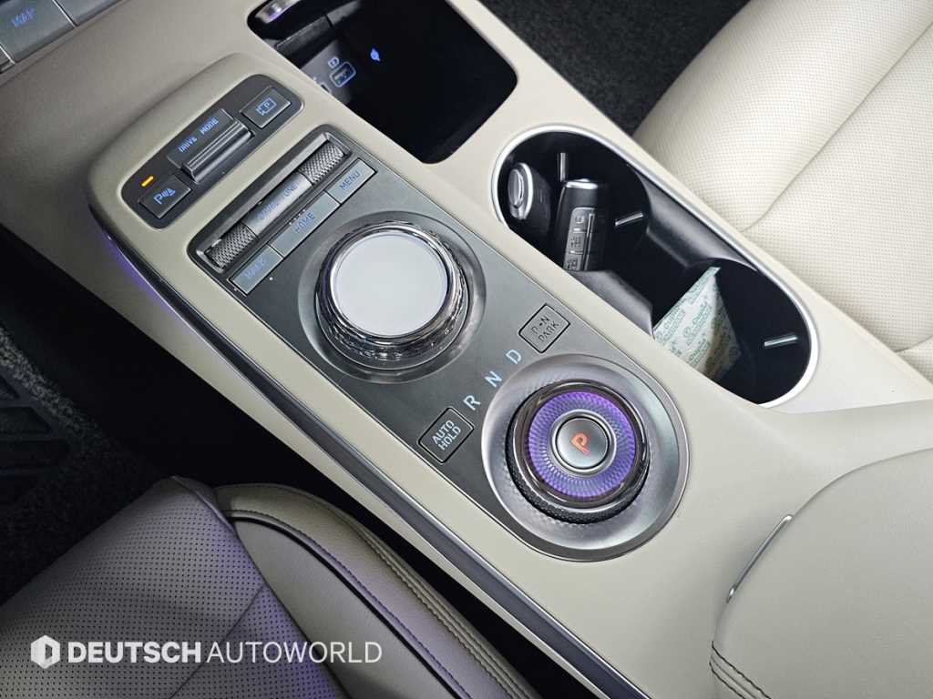 Genesis GV70 - Vista 9