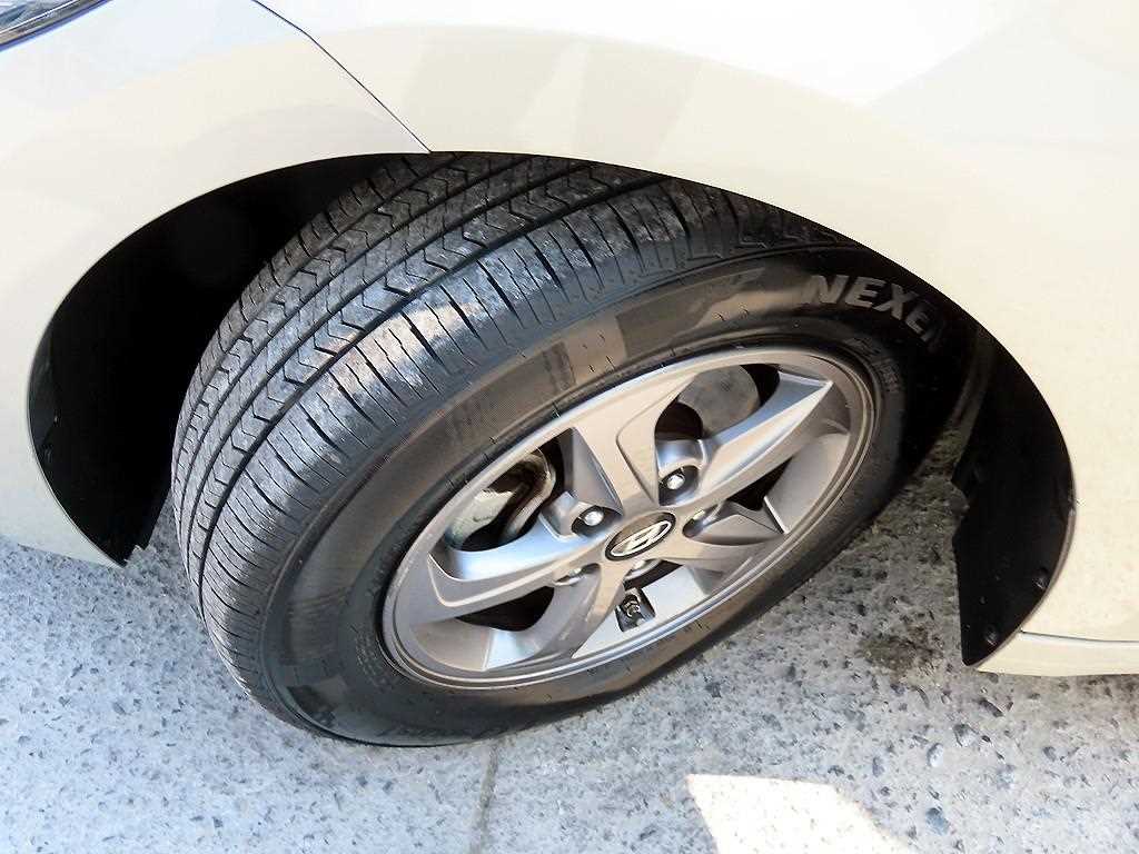 HYUNDAI Avante 2018 Gold color - Importación desde Corea - HF Imports Iquique - Foto 18