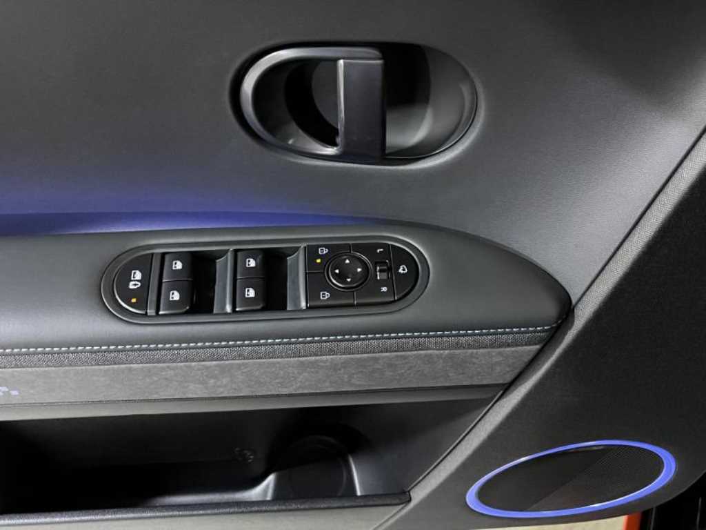 HYUNDAI Ioniq 5 - Vista 10