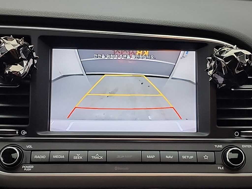 HYUNDAI Avante 2018 Blanco - Importación desde Corea - HF Imports Iquique - Foto 15