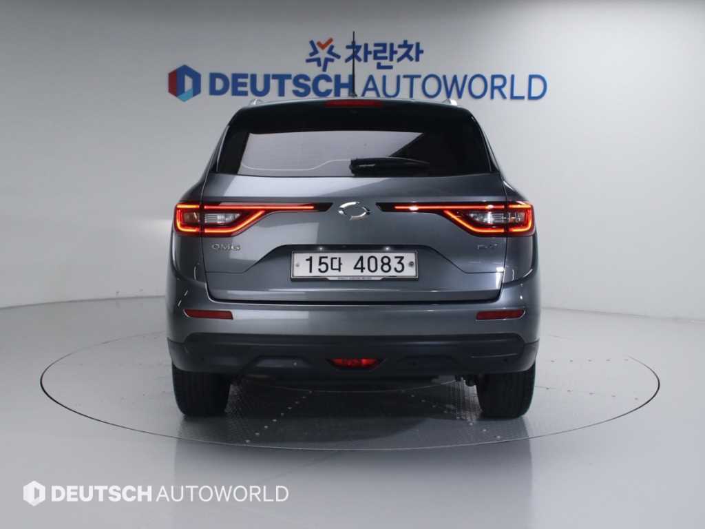 SAMSUNG QM6 - Vista 4