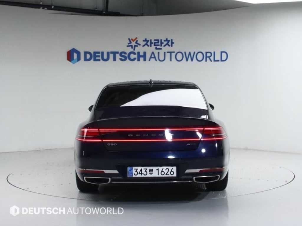 Genesis G90 - Vista 4