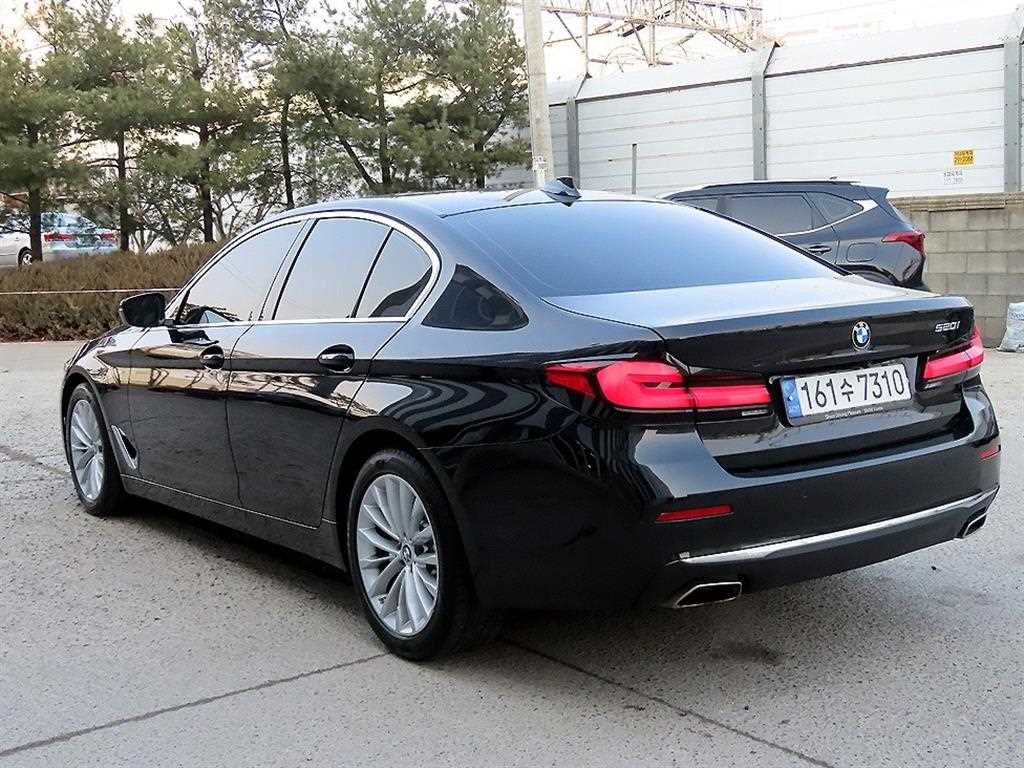 BMW 5 Series - Vista 3