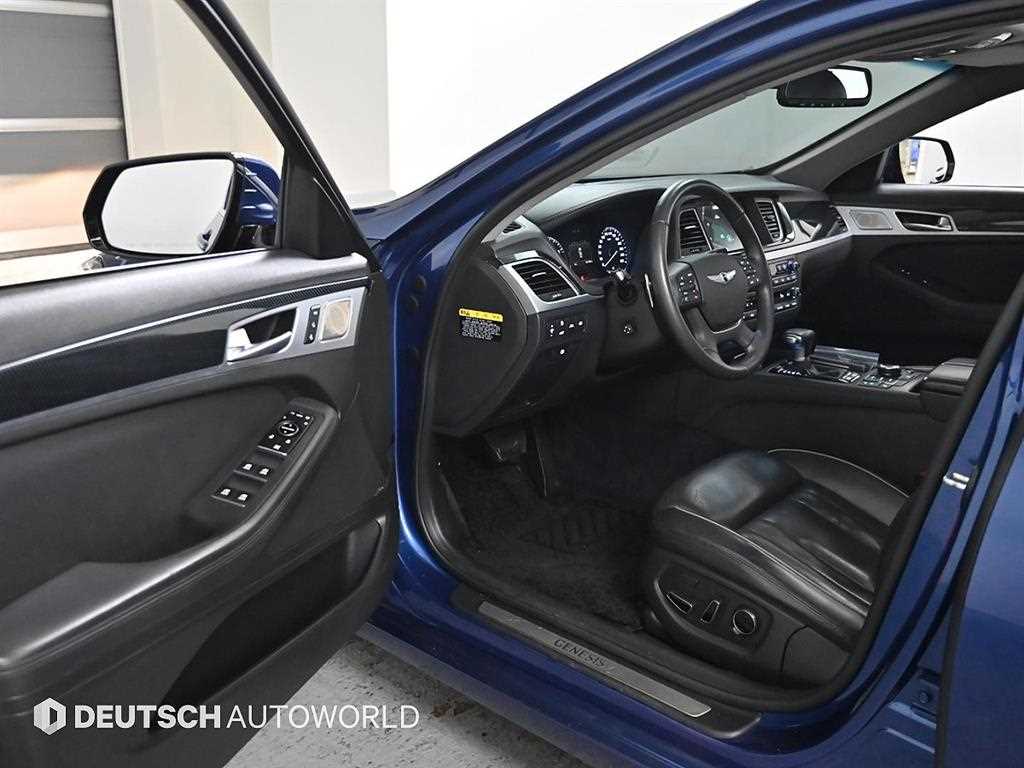 HYUNDAI Genesis - Vista 9