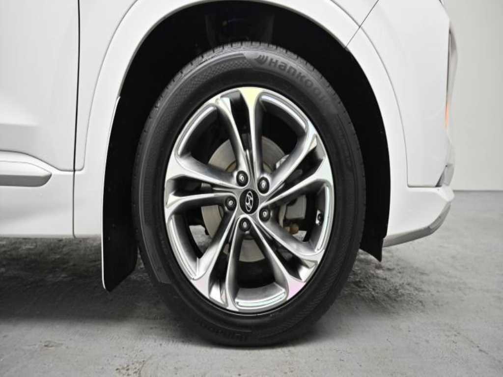 HYUNDAI Santa Fe - Vista 5