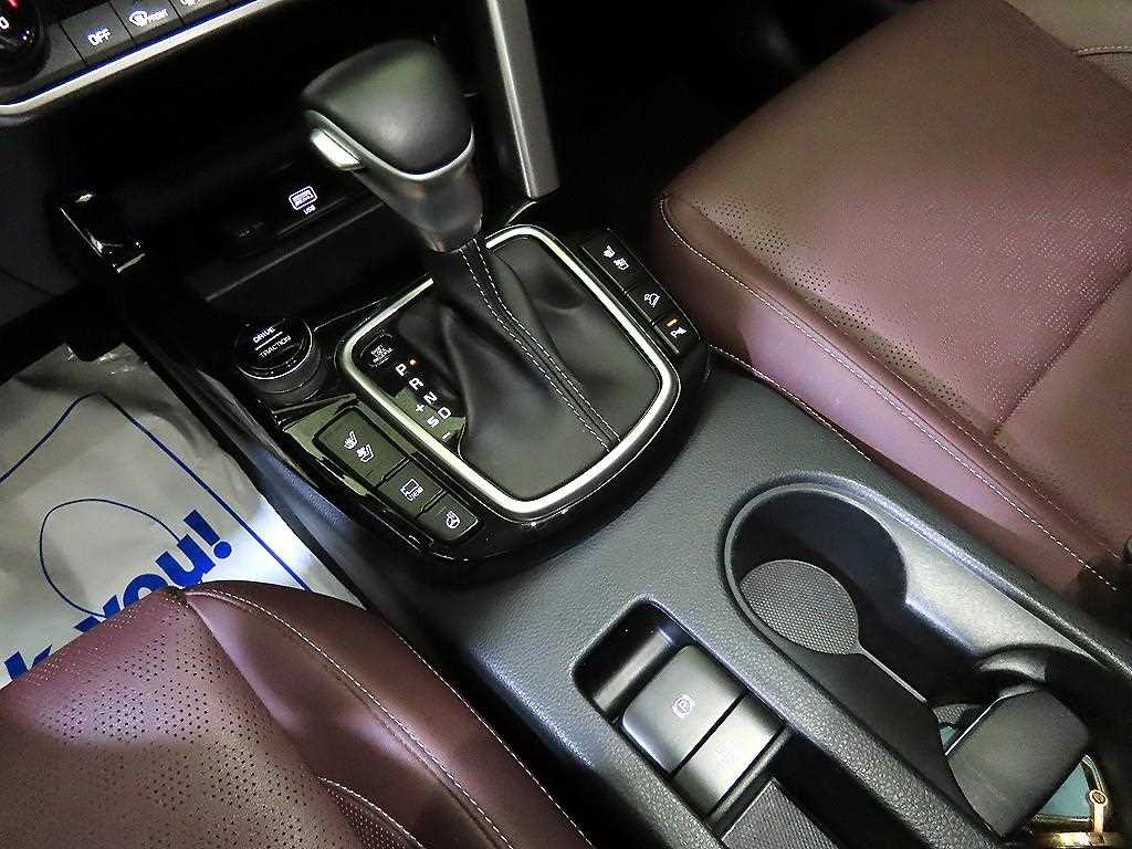 KIA Seltos - Vista 12