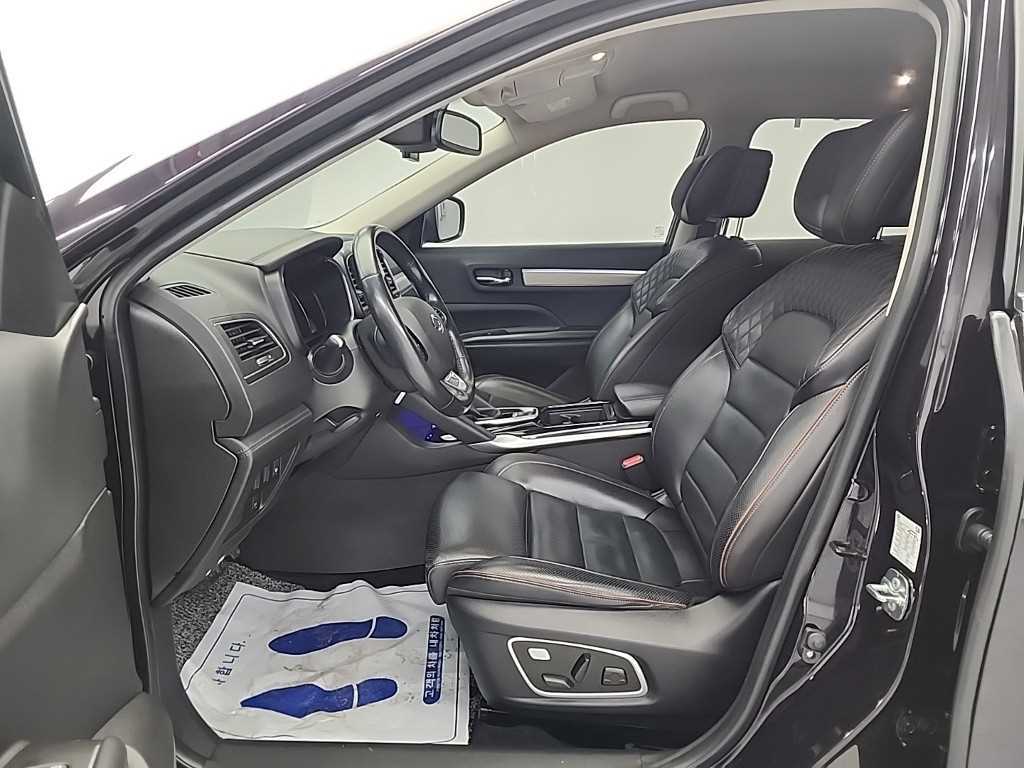 SAMSUNG QM6 - Vista 11