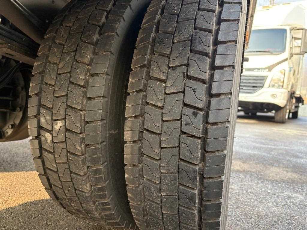 medium and large cargo Cargo 2022 Blanco - Importación desde Corea - HF Imports Iquique - Foto 17