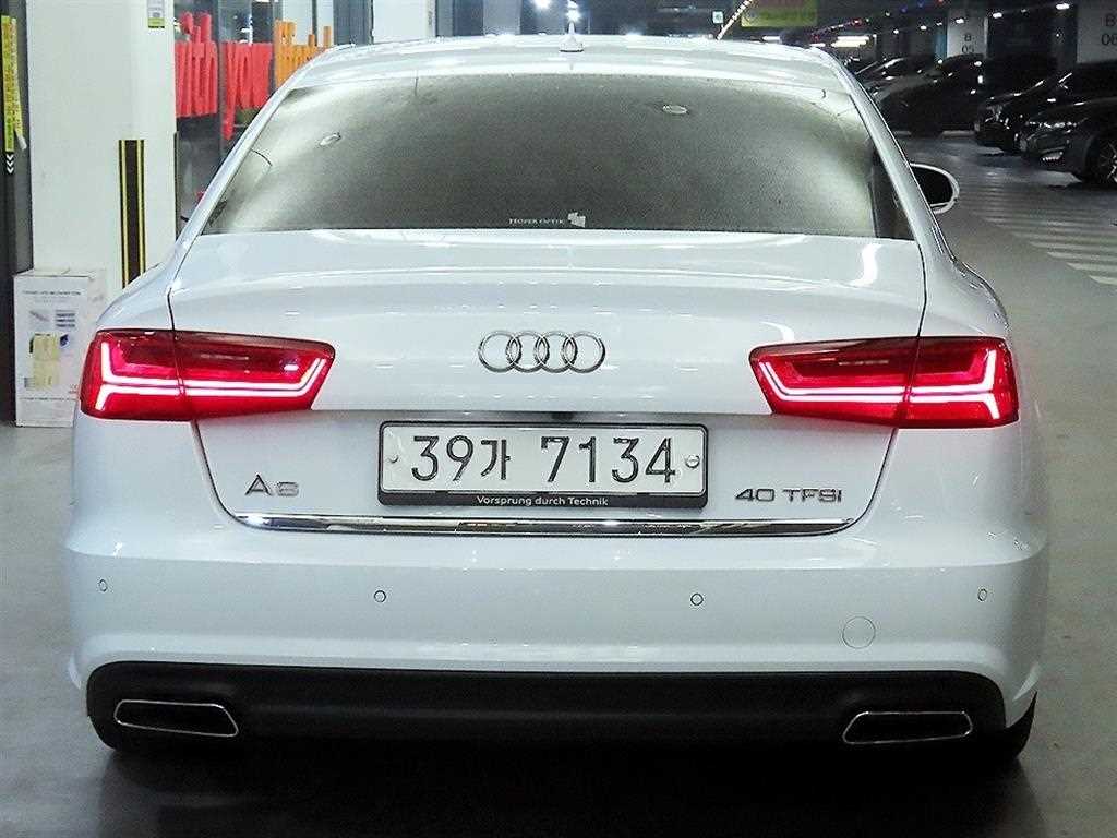 Audi A6 - Vista 5