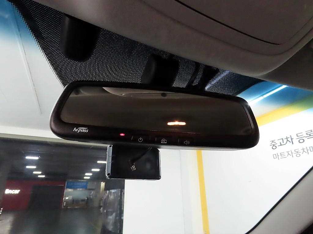 Ssangyong Tivoli 2018 Blanco - Importación desde Corea - HF Imports Iquique - Foto 17