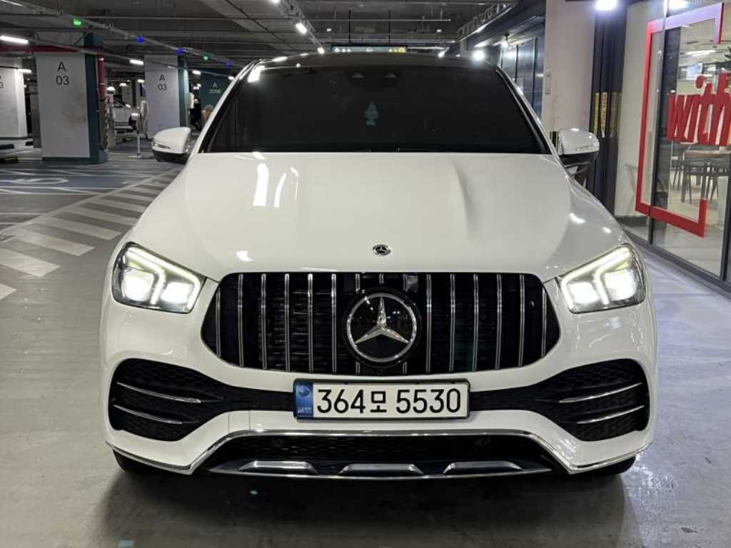 Mercedes Benz GLE Class - Vista 2