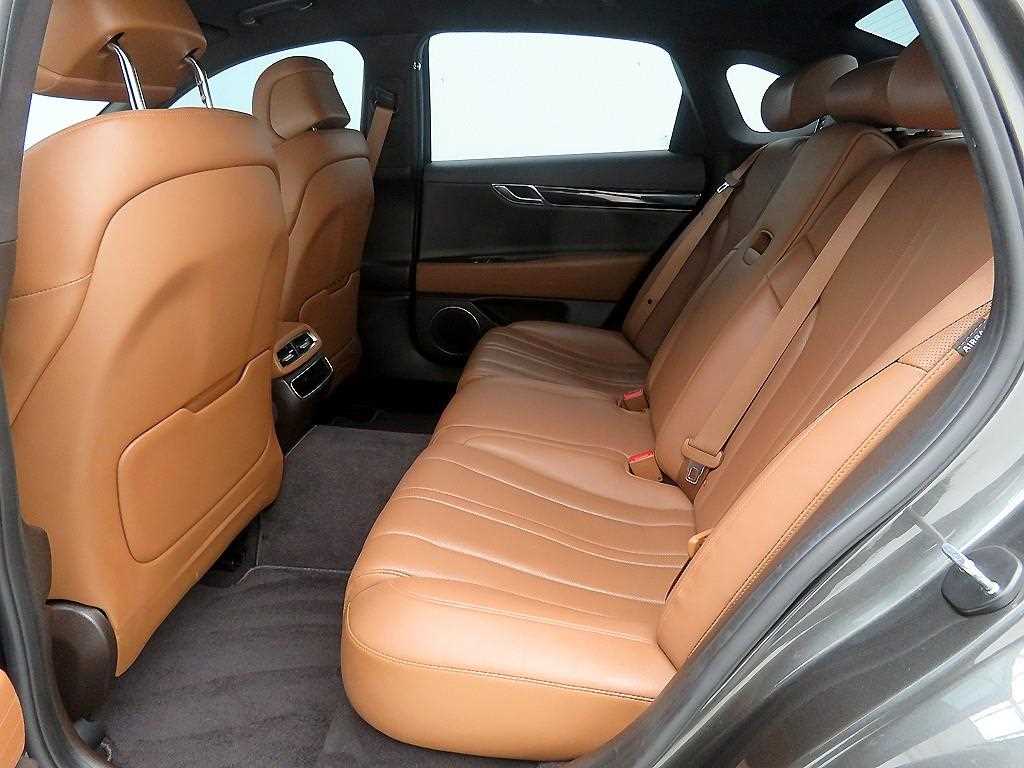 Genesis G80 - Vista 4