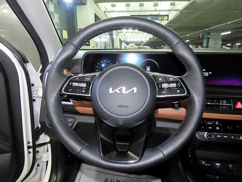KIA Seltos - Vista 9
