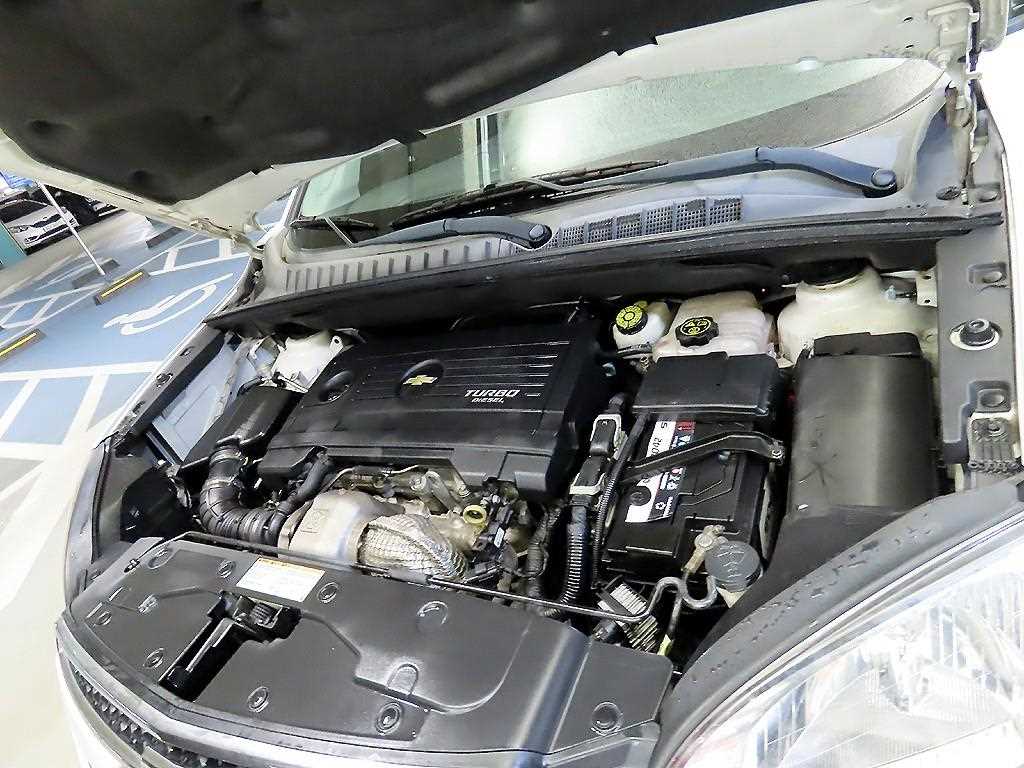 Chevrolet Orlando 2014 Blanco - Importación desde Corea - HF Imports Iquique - Foto 19