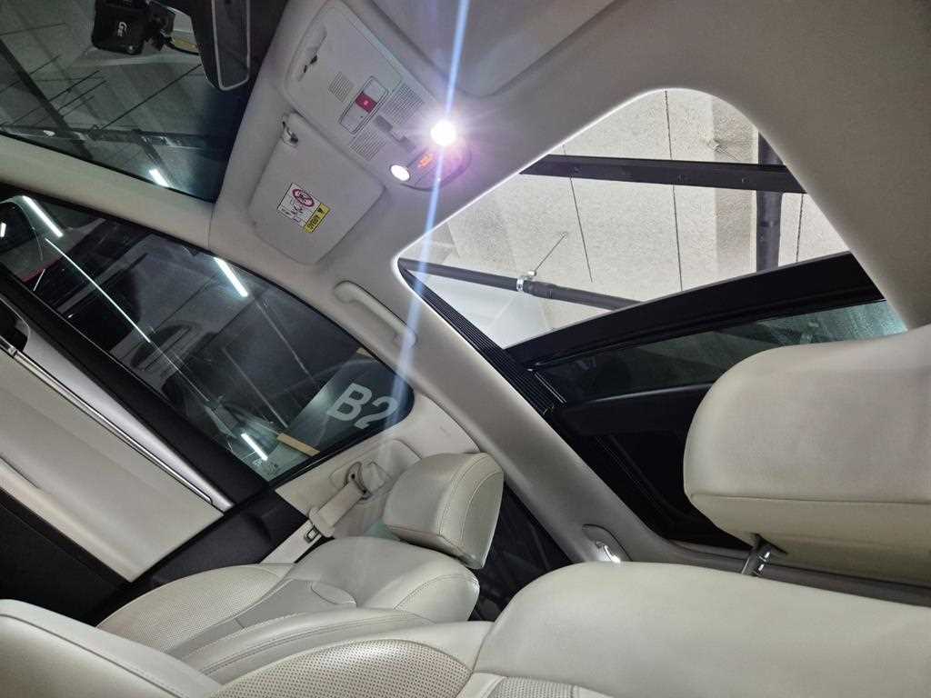 HYUNDAI Grandeur 2022 Blanco - Importación desde Corea - HF Imports Iquique - Foto 18