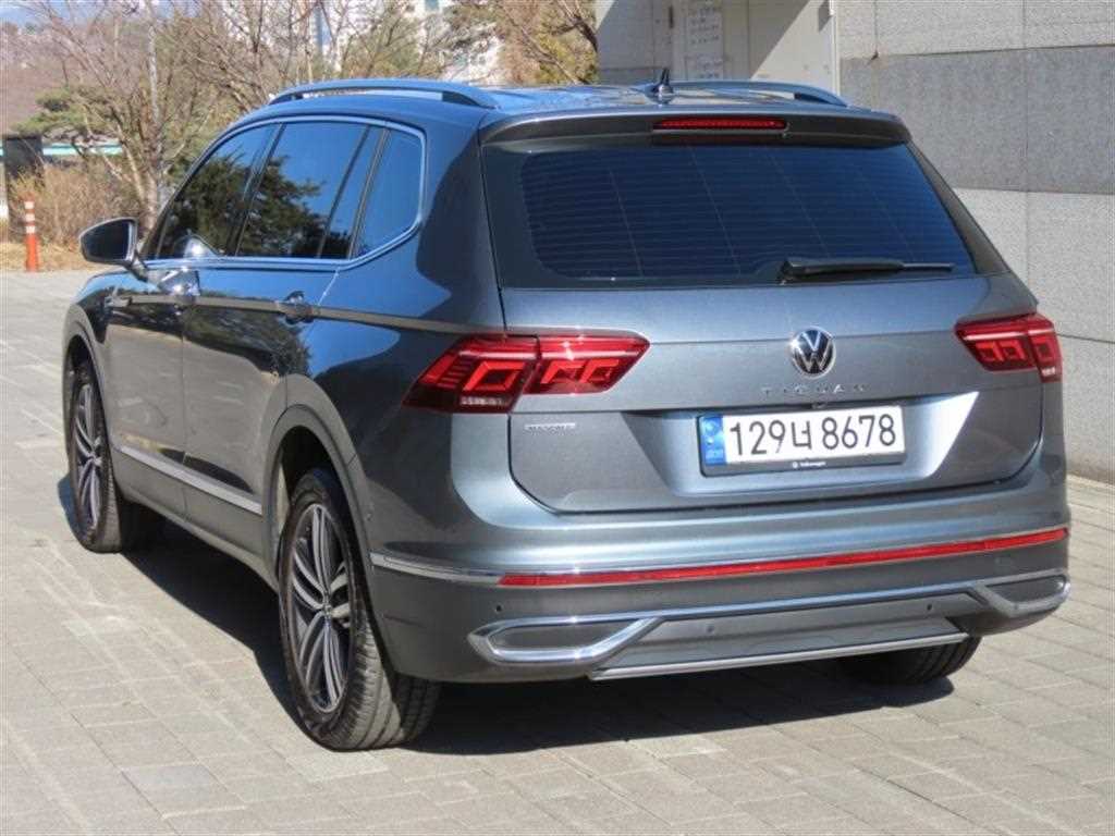 Volkswagen Tiguan - Vista 4