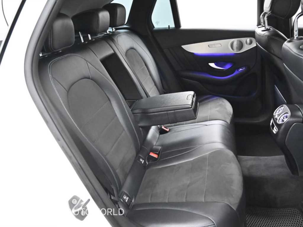 Mercedes Benz GLC Class - Vista 12