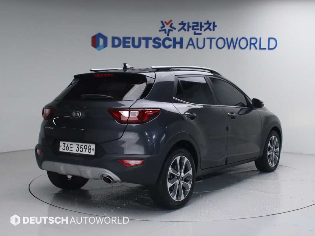 KIA Stonic - Vista 2