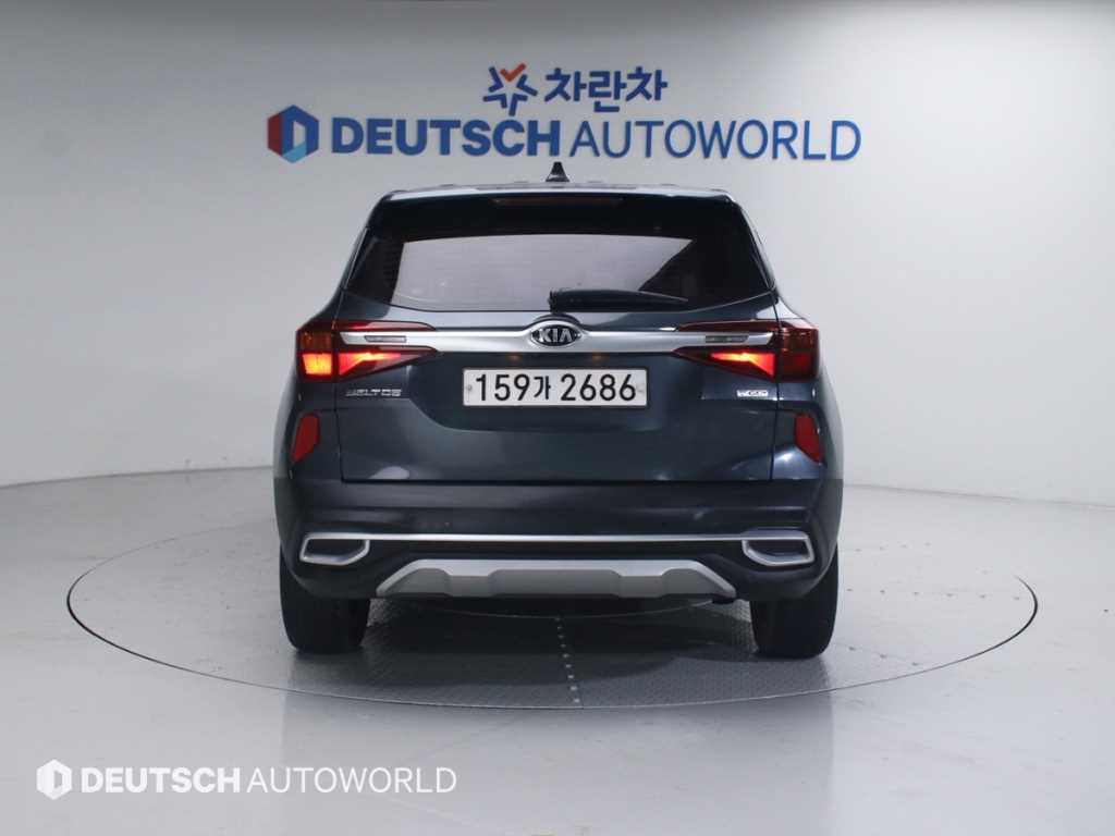 KIA Seltos - Vista 4