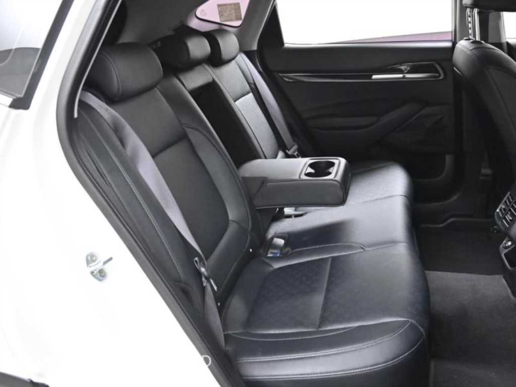 KIA Seltos - Vista 12