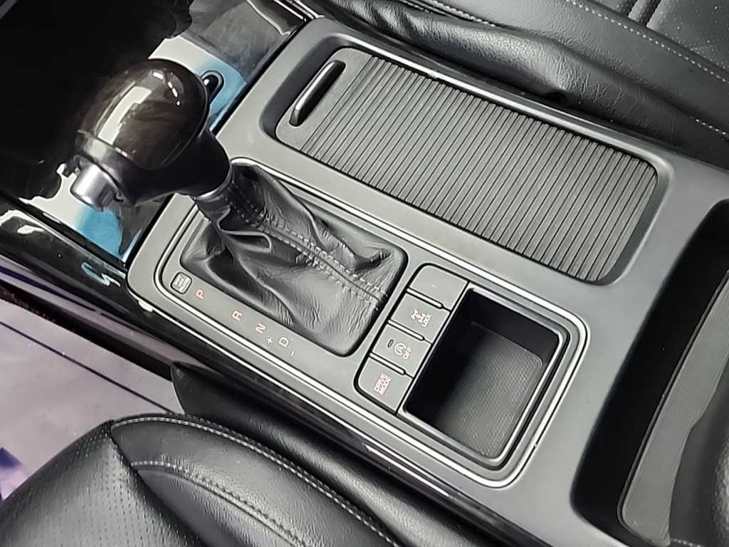 KIA Sorento - Vista 8