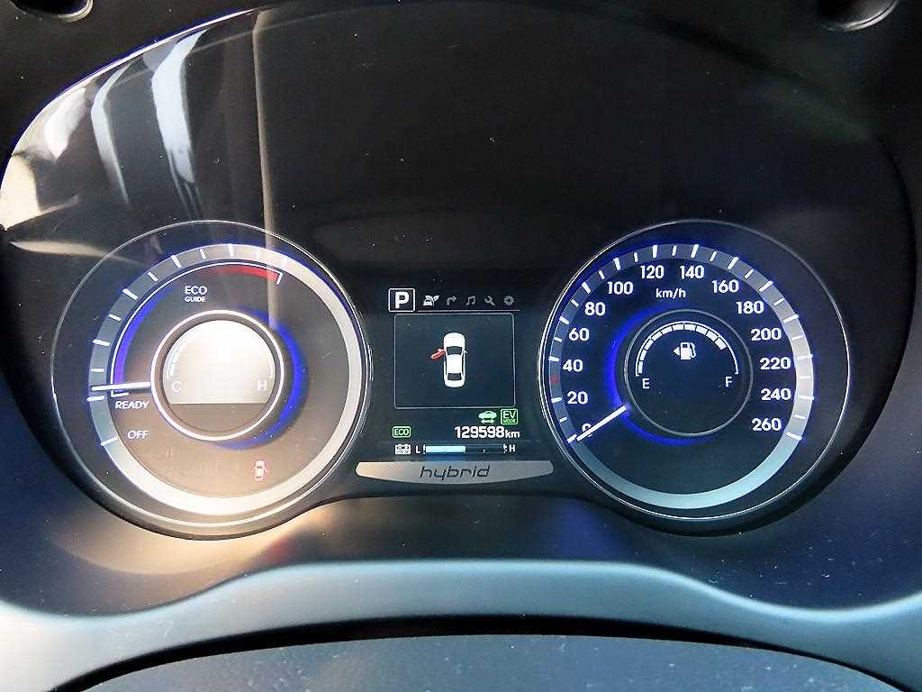 HYUNDAI Grandeur - Vista 9