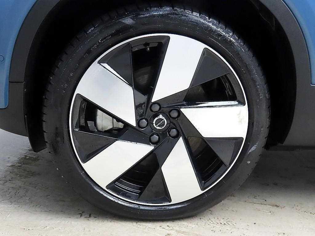 Volvo C40 Recharge 2024 Azul - Importación desde Corea - HF Imports Iquique - Foto 20