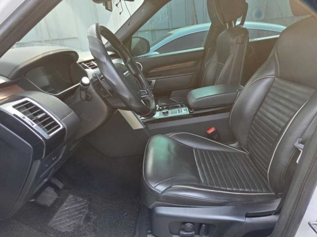 Land Rover Discovery - Vista 3