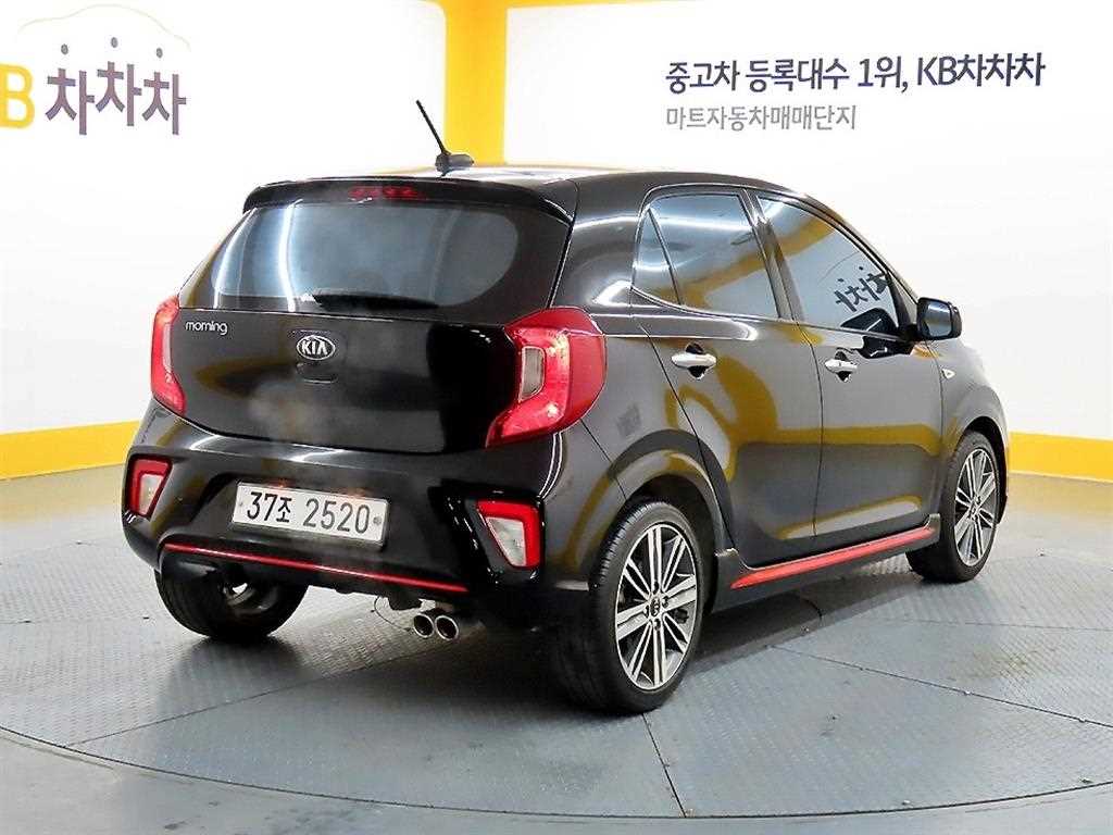 KIA Morning - Vista 4