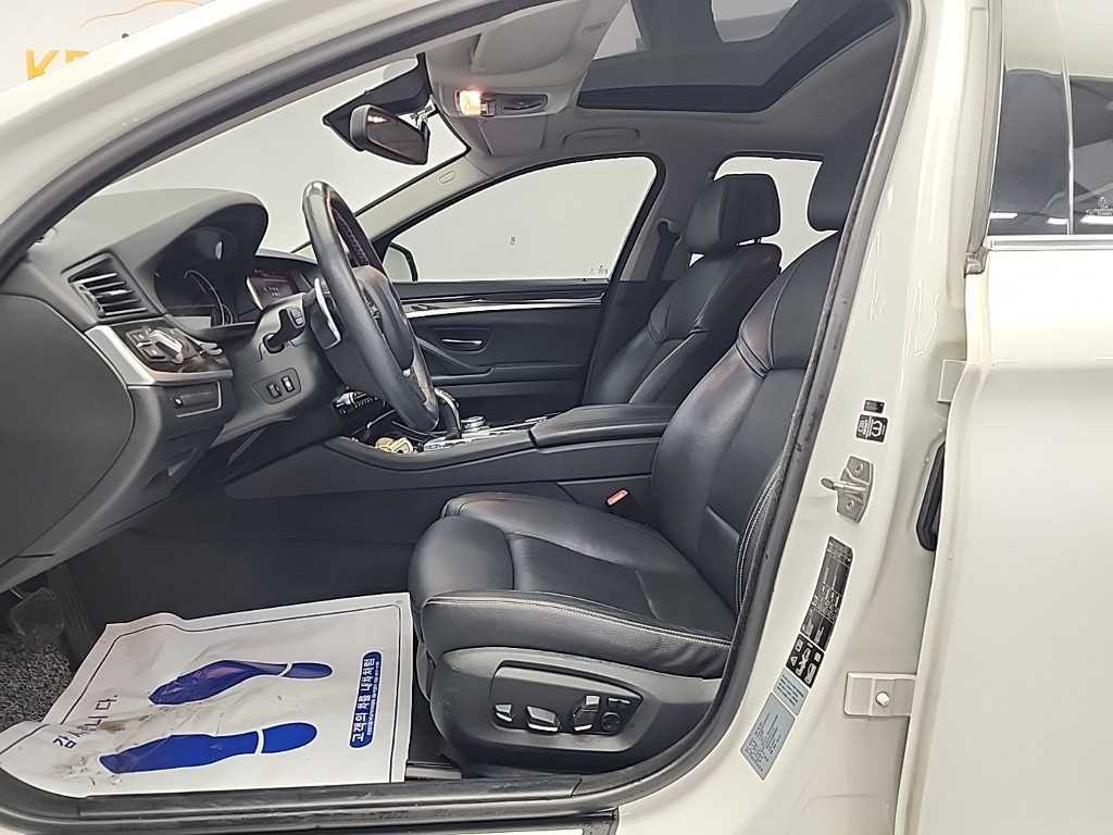 BMW 5 Series - Vista 11