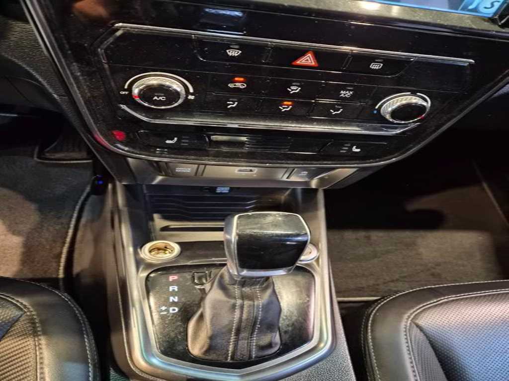 Ssangyong Tivoli 2020 Blanco - Importación desde Corea - HF Imports Iquique - Foto 18