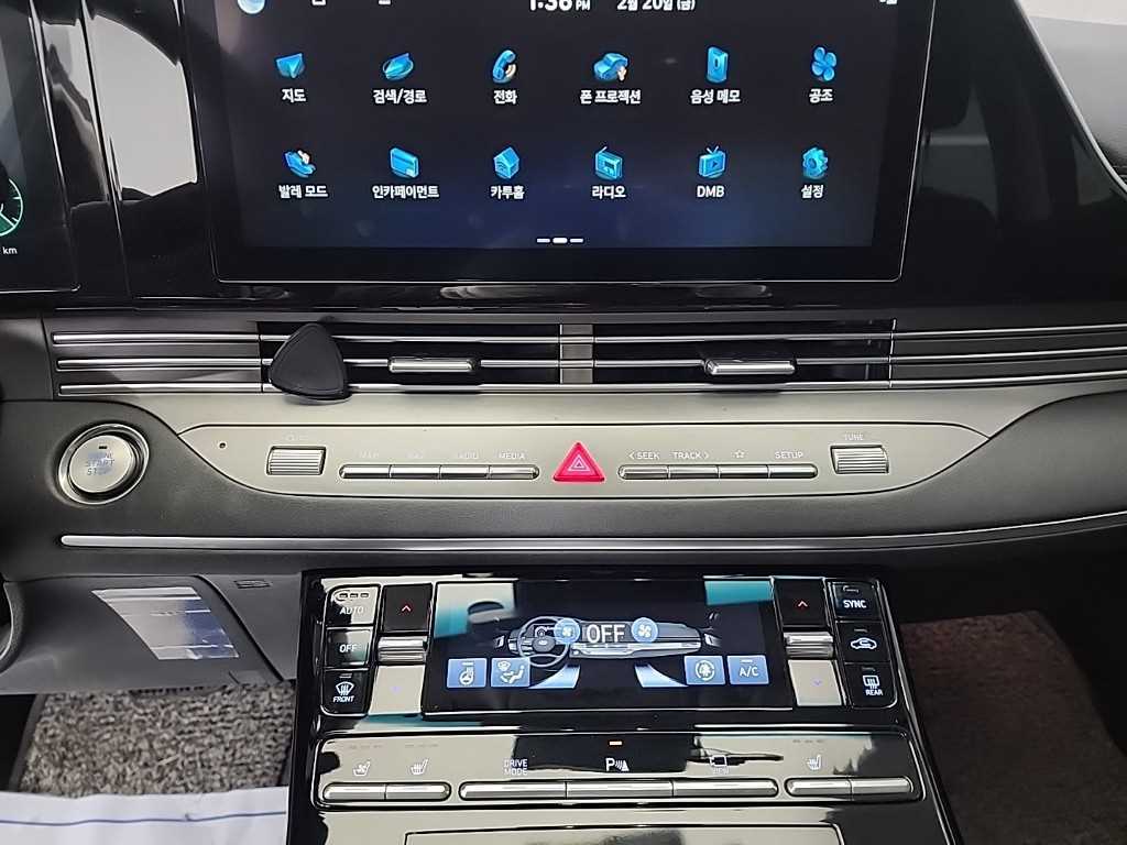 HYUNDAI Grandeur - Vista 10