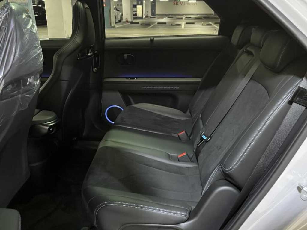 HYUNDAI Ioniq 5 - Vista 9