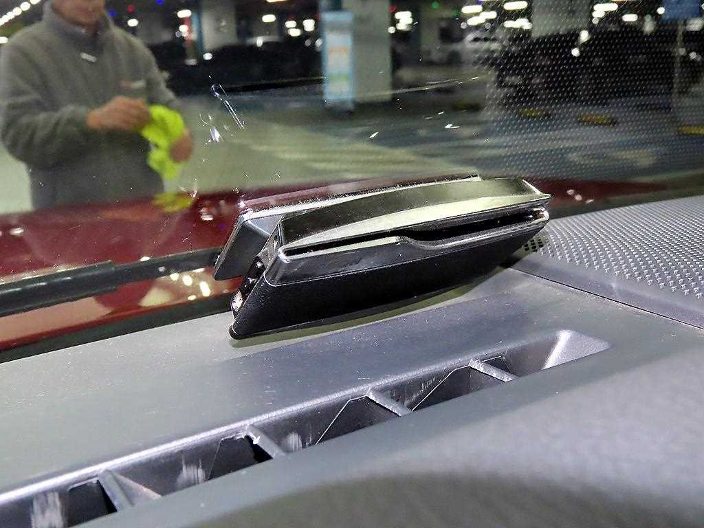 Land Rover Discovery 2016 Rojo - Importación desde Corea - HF Imports Iquique - Foto 15