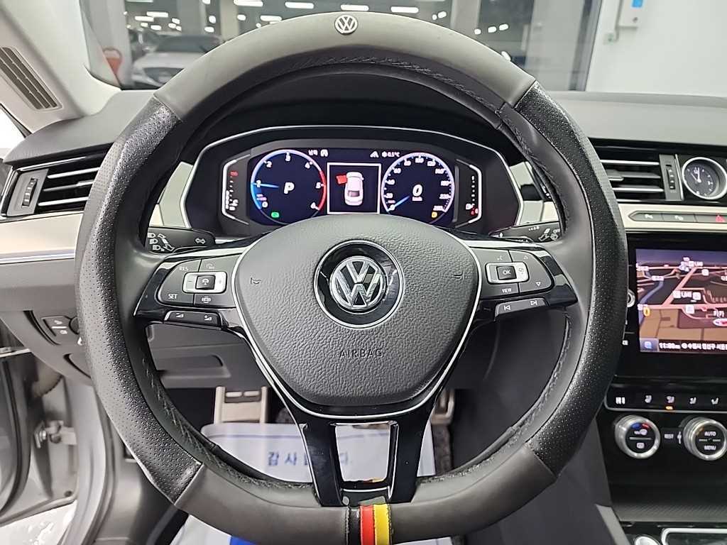 Volkswagen Arteon - Vista 9