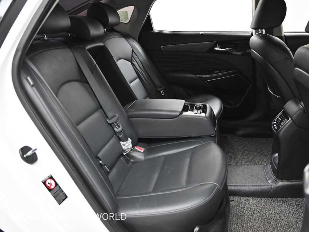 KIA K7 - Vista 12