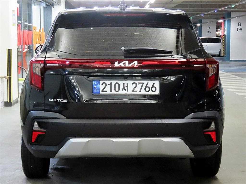 KIA Seltos - Vista 5