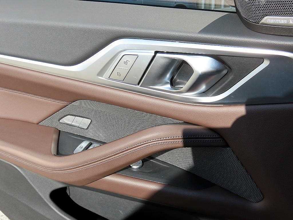 BMW i4 2022 Verde - Importación desde Corea - HF Imports Iquique - Foto 13