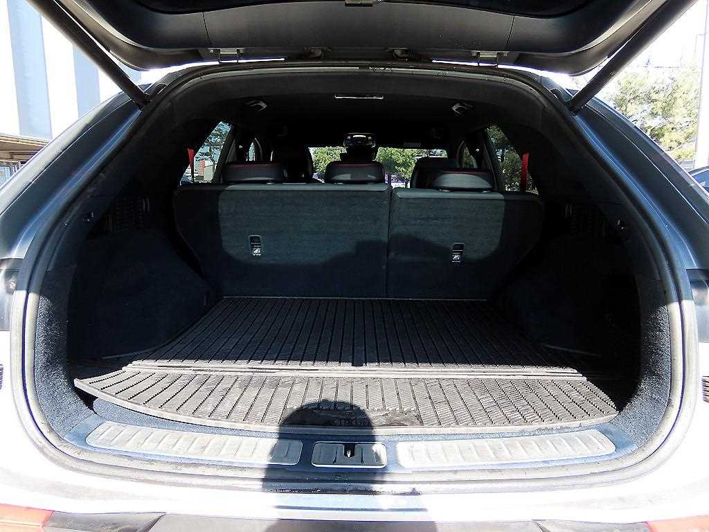 Genesis GV70 2022 Gris - Importación desde Corea - HF Imports Iquique - Foto 18