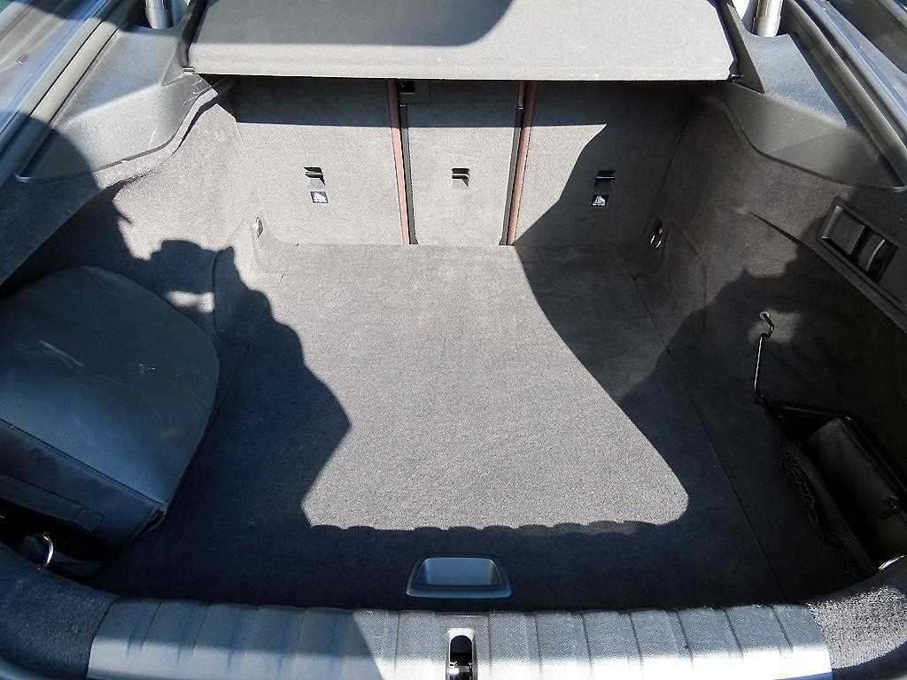 BMW i4 2022 Verde - Importación desde Corea - HF Imports Iquique - Foto 18