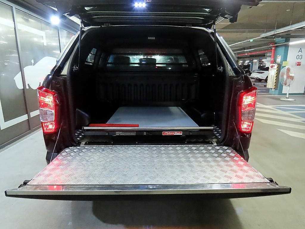 Ssangyong Rexton 2021 Negro - Importación desde Corea - HF Imports Iquique - Foto 17