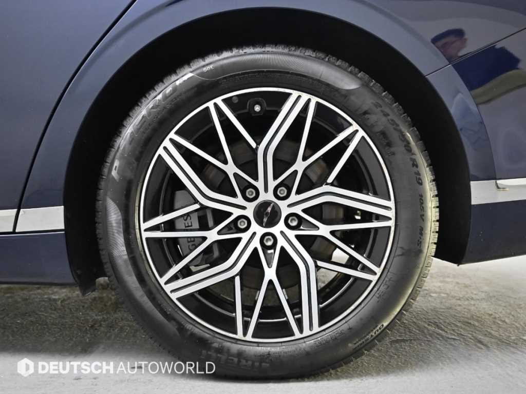 Genesis G90 - Vista 5