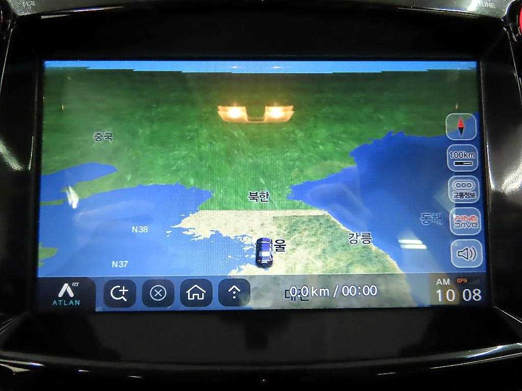 Ssangyong Tivoli 2018 Blanco - Importación desde Corea - HF Imports Iquique - Foto 15