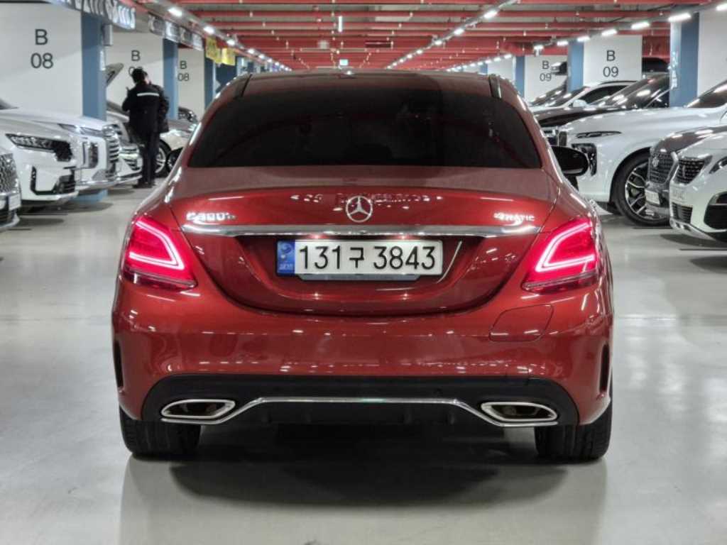 Mercedes Benz C Class - Vista 4