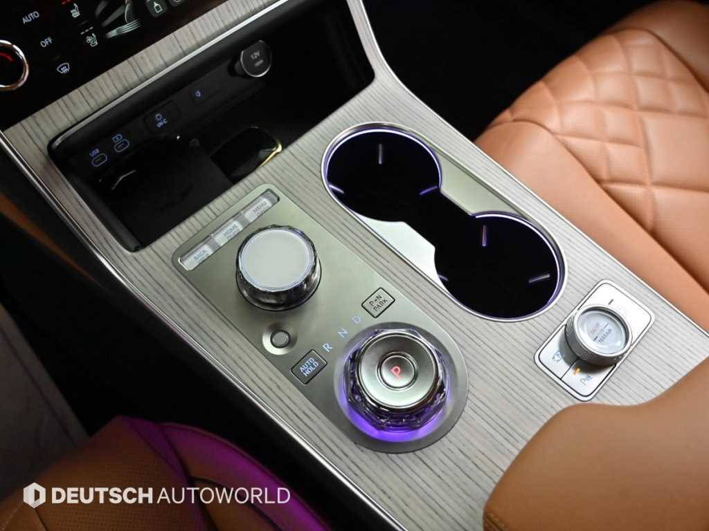 Genesis GV80 - Vista 9