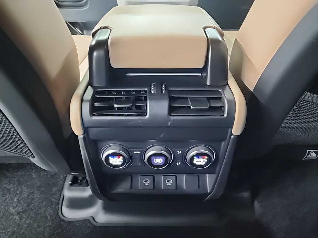 Land Rover Defender 2025 - Importación desde Corea - HF Imports Iquique - Foto 13