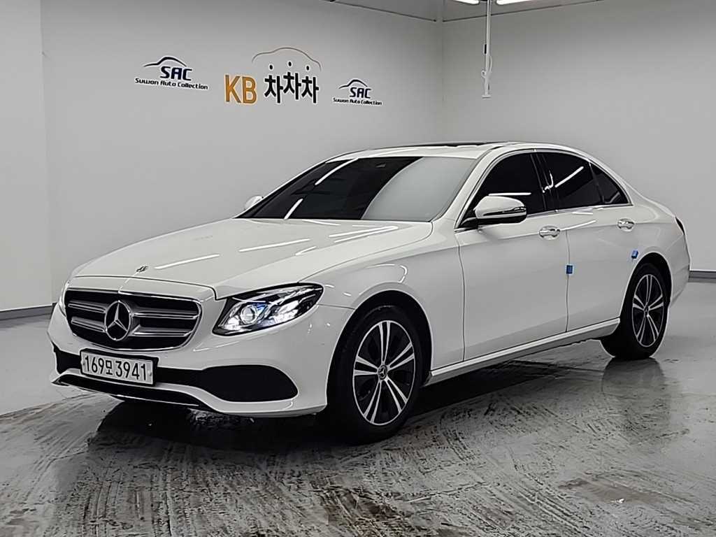 Mercedes Benz E class 2020 Blanco - Importación desde Corea - HF Imports Iquique - Foto 1