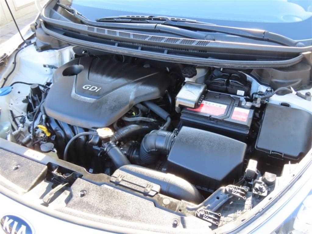 KIA K3 2014 Blanco - Importación desde Corea - HF Imports Iquique - Foto 20