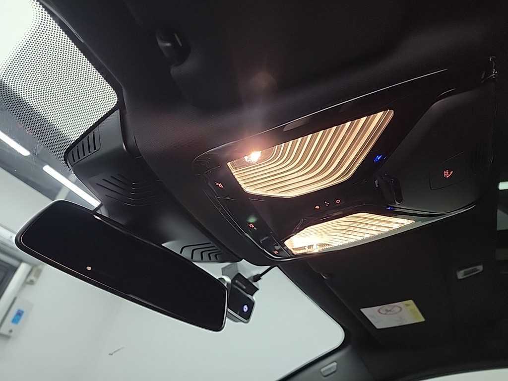 BMW 5 Series 2022 Negro - Importación desde Corea - HF Imports Iquique - Foto 17