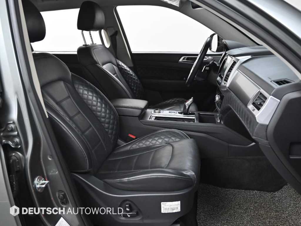 Ssangyong Rexton - Vista 10